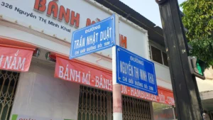 kham-pha-dac-san-nha-trang